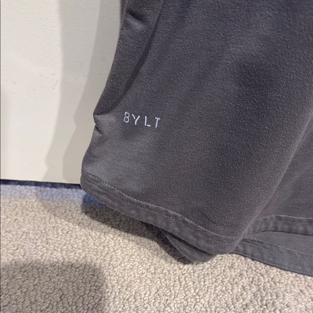 BYLT Basics Curved Hem Short Sleeve Tee - Picture 2 of 4